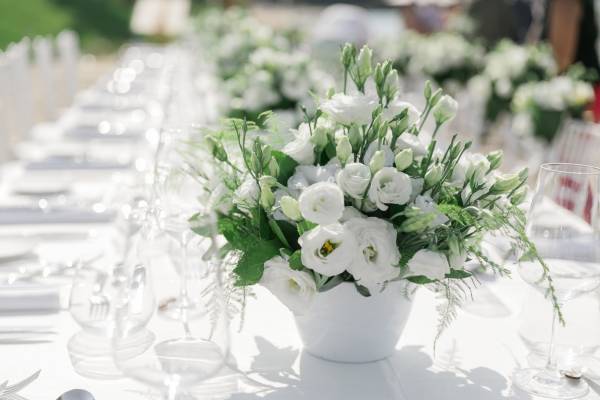 beautiful wedding table decoration by Avaton in Halkidiki